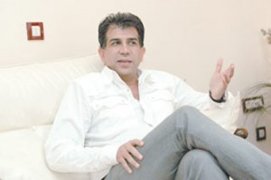 manochehr - Ziarul National