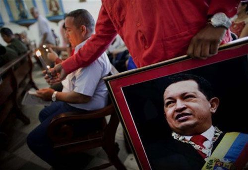 Chavez si-a inceput mandatul, in lipsa