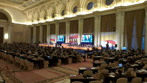 Ajuns obez, Parlamentul risca sa intre in incapacitate de plata