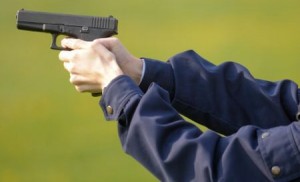 pistol - Ziarul National