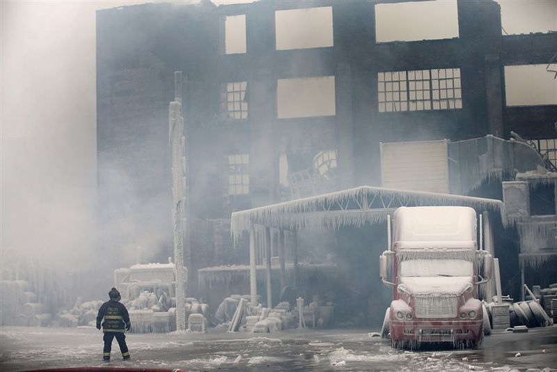 The Day After Tomorrow – pompierii din Chicago se lupta cu INGHETUL! – FOTO/VIDEO