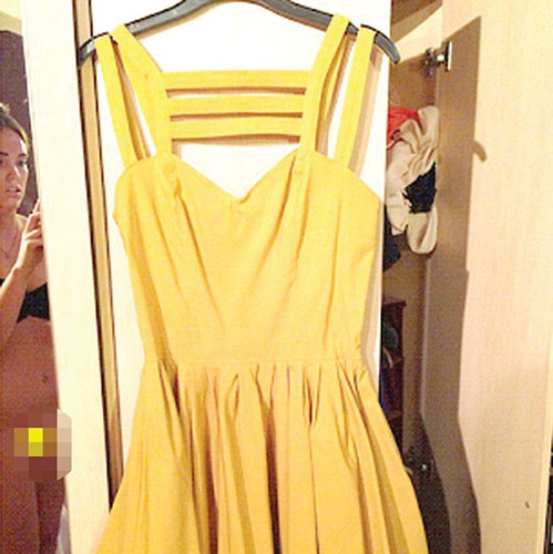 S-a pozat goala de la mijloc in jos pe eBay!