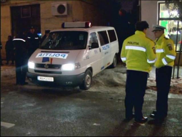Scandal cu sabii si topoare intr-un restaurant din Iasi. 12 persoane sunt cercetate
