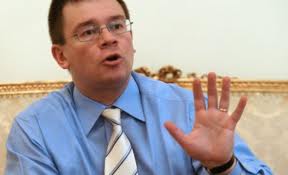 Ungureanu: Daca se separa de Antonescu, Tariceanu si Chiliman pot gasi limbaj comun cu Forta Civica