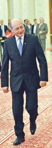 Traian Basescu - Discurs Parlament - Narcis Pop (15) - Ziarul National