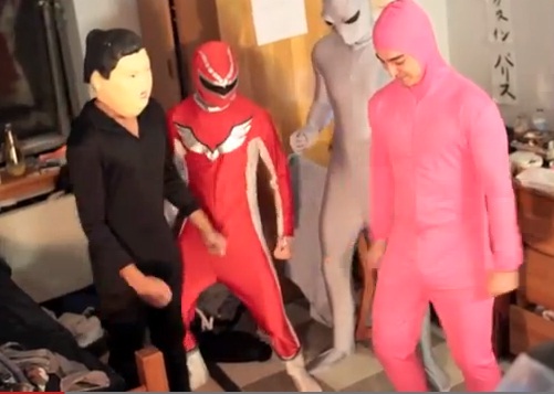 Gangnam Style e istorie! Harlem Shake – noul stil care a „innebunit” internautii! VIDEO