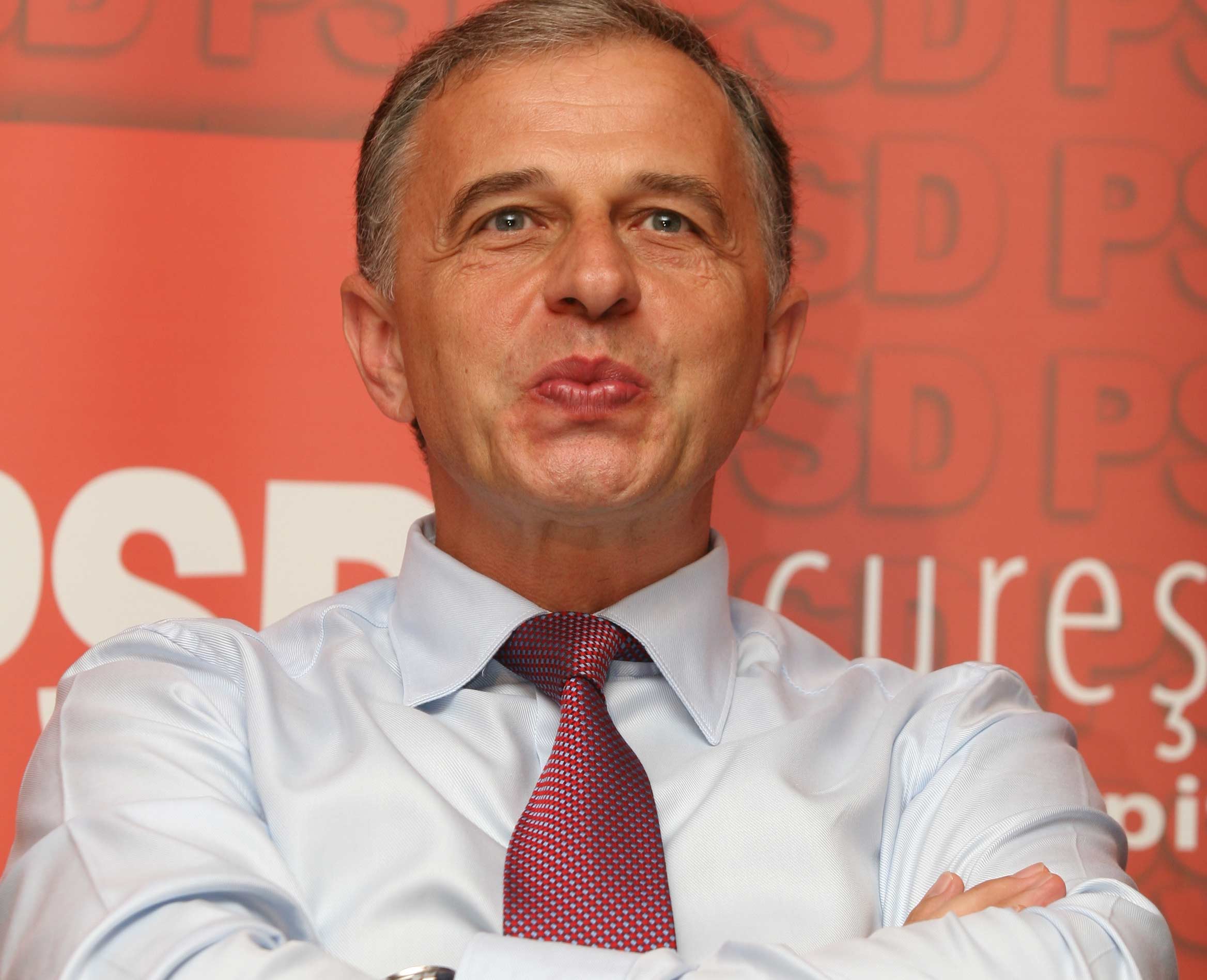 Uite cat e de frumoasa fiica lui Mircea Geoana! (FOTO)