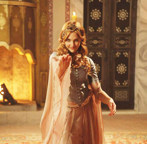 Adio, Turcia! „Sultana Hurrem” se pregateste sa devina vedeta la Hollywood!