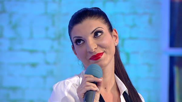 Tonciu l-a uitat pe Mitea! Uite-l pe noul iubit! (FOTO)