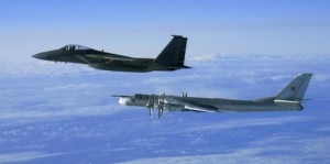 tu-95_F-15 - Ziarul National
