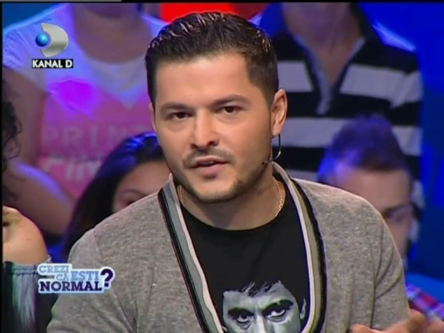 Liviu Varciu s-a dezlantuit: Ce fac femeile in baie, cand nu le vede nimeni!