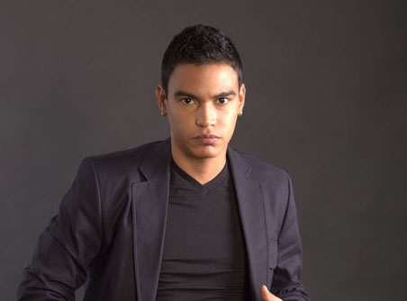 Alejandro ex-Mandinga isi pune masti cu praf de aur si caviar: „E o necesitate!”