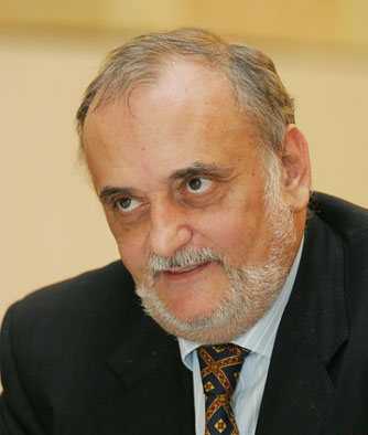 Patriciu a pierdut disputa in cazul „pixelului albastru”