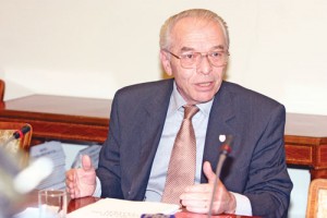 NICOLAE VACAROIU_8987 - Ziarul National