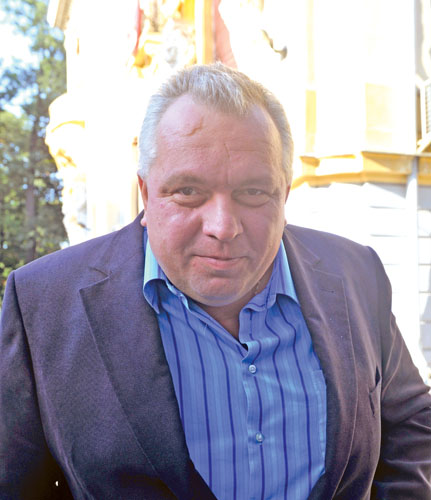 Continua razboiul cu autoritatile centrale. Nicusor Constantinescu: „Puterea nu accepta sa fie criticata!”
