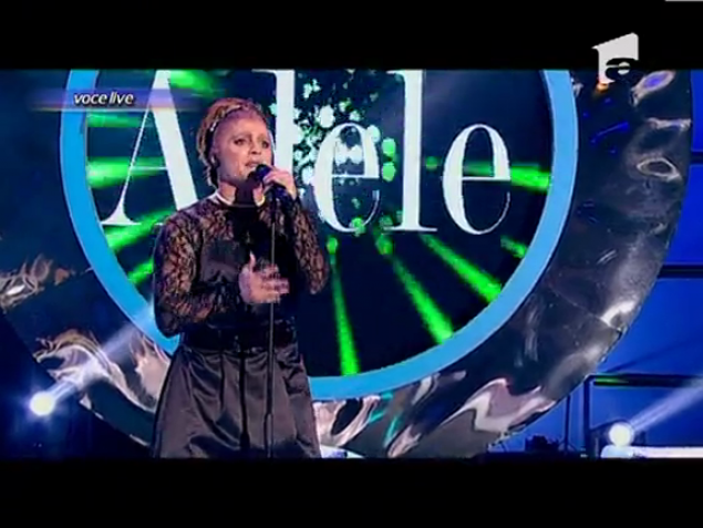 Pepe loveste din nou! Uite cum a imitat-o pe Adele! (VIDEO)