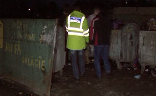 Suceava: Trupul unui bebelus mort, gasit la gunoi (VIDEO)