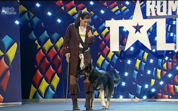 Cel mai tare numar de dresura canina, la Romanii au talent 2013! (FOTO)