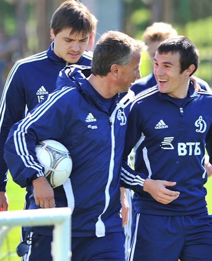 Sefii i-au trasat o misiune imposibila lui Dan Petrescu! „Trebuie sa ne batem la titlu!”