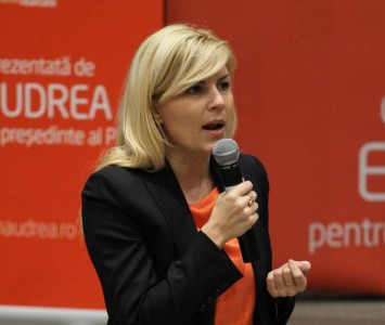 elena udrea 2 - Ziarul National