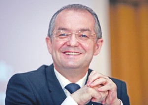 Conferinta "Intrarea in vigoare a noului cod civil: realitati si provocari legislative a modernizarii societatii romanesti", organizata de Ministerul Justitiei, in Bucuresti - Ziarul National