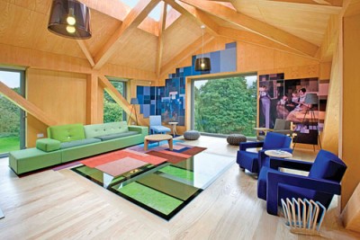 The Balancing Barn Hotel - Ziarul National