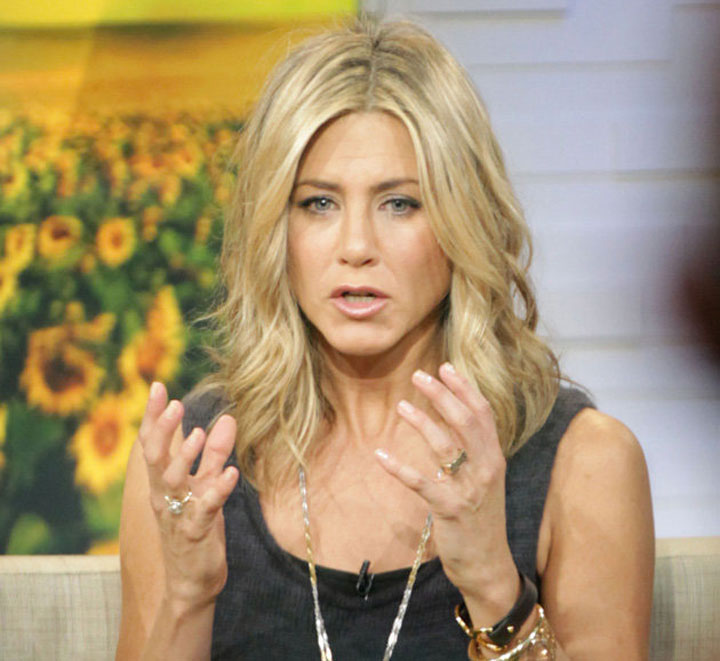 Jennifer Aniston a incasat un pumn in fata