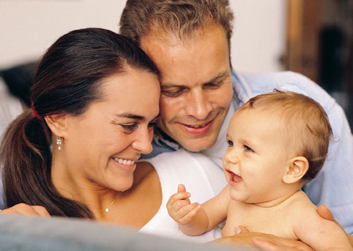 Concediul paternal pentru cresterea copilului – plusuri si minusuri