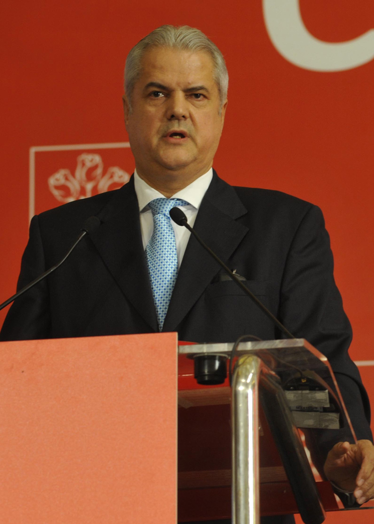 Lovitura pentru Adrian Nastase. Fostul premier, urmarit penal intr-un nou dosar