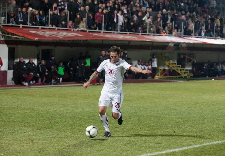 Meciul Rapid – Petrolul poate fi urmarit LIVE aici