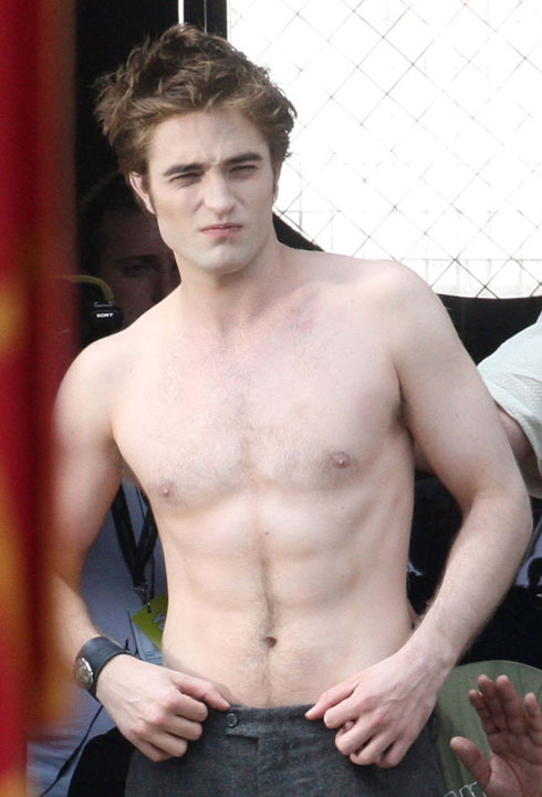 robert-pattinson-topless_1 - Ziarul National