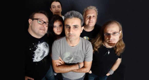 Un cantaret din Romania uimeste: “Robert Turcescu va castiga Eurovisionul”!