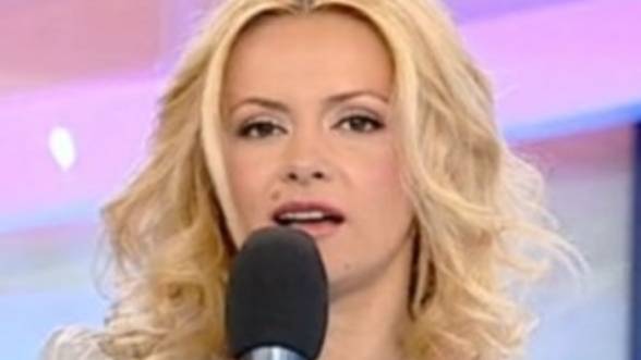 Simona Gherghe, cu ochii in lacrimi, in direct! „Te iubesc, esti cea mai frumoasa diva!”