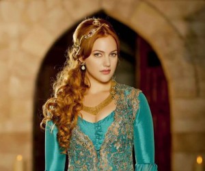 sultana hurrem meryem uzerli - Ziarul National