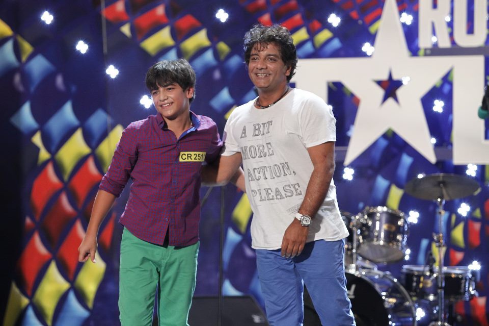 Fiul lui Marius Mihalache, la Romanii au talent 2013! A cantat demential la tobe!