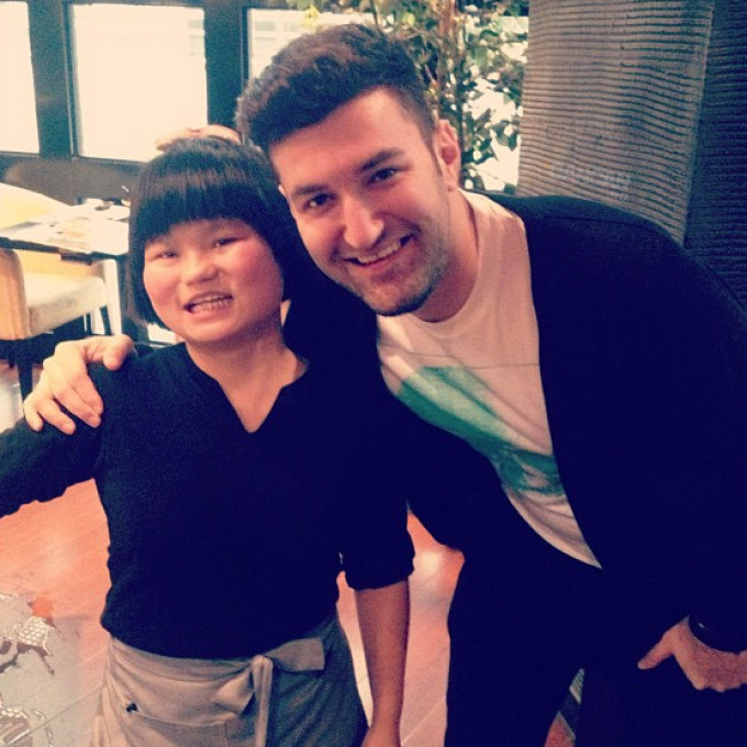 Uite cum se distreaza Smiley in vacanta din China! (FOTO)
