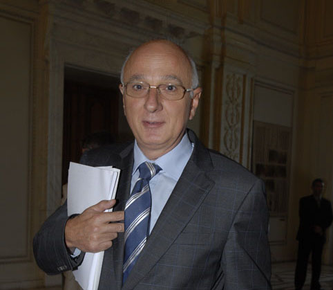Big Brother-ul financiar si-a intrat in paine