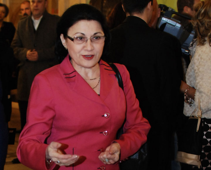 Ecaterina Andronescu - Narcis Pop (3) - Ziarul National