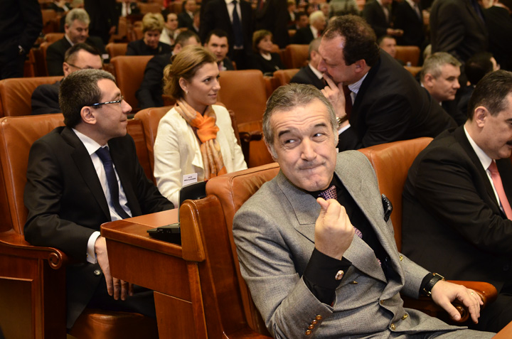 Gigi Becali - Convocare noul Parlament - Narcis Pop (64) - Ziarul National