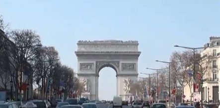 Alerta cu bomba in zona Arcului de Triumf din Paris