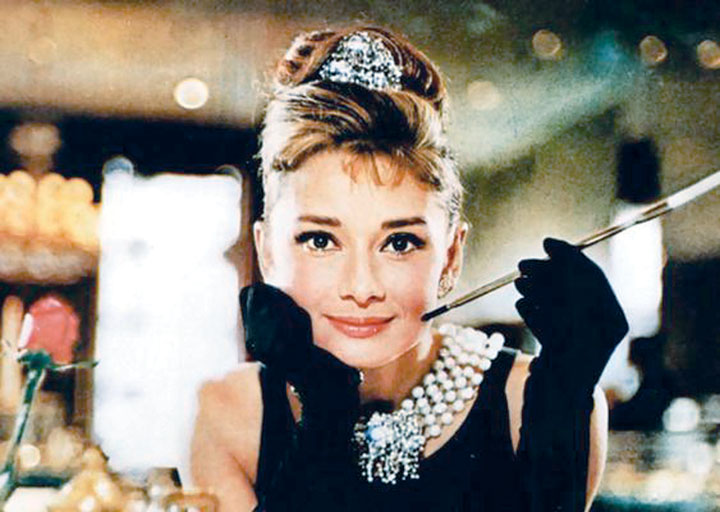 Audrey Hepburn era complexata: „Credea ca are nasul mare, picioare enorme, mult prea slaba si fara sani”