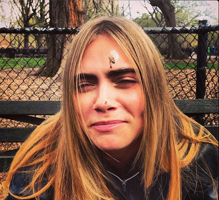 cara delevigne - Ziarul National