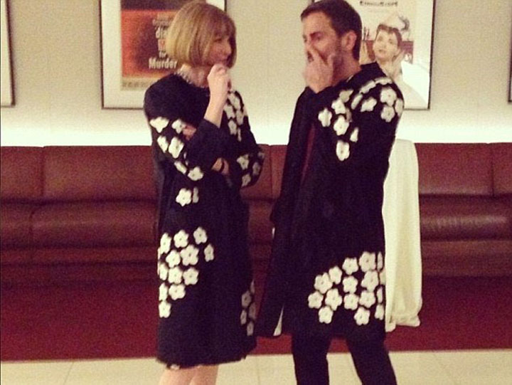 Anna Wintour si Marc Jacobs, imbracati la fel la premiera