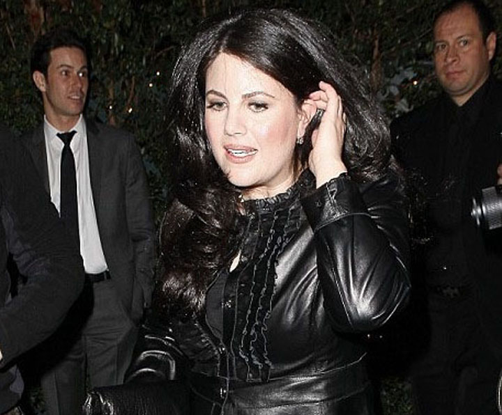 Monica Lewinsky intra in reparatii capitale! Are nevoie de 100.000 de dolari ca sa se faca frumoasa
