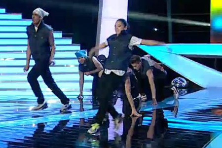 Au rupt podeaua la “Romanii au talent”! Trupa H20, de milioane!