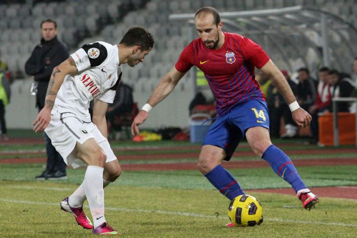 Meciul de fotbal Otelul – Steaua poate fi urmarit LIVE aici