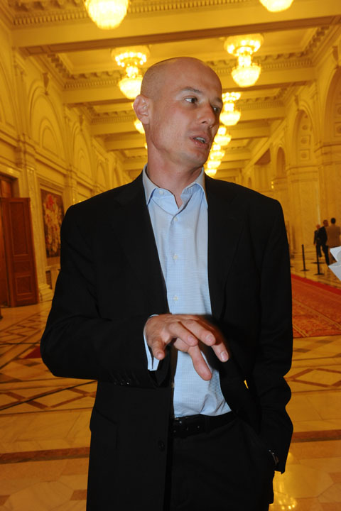 ULTIMA ORĂ. Bogdan Olteanu a aflat decizia instanței. E definitiv: CONDAMNARE