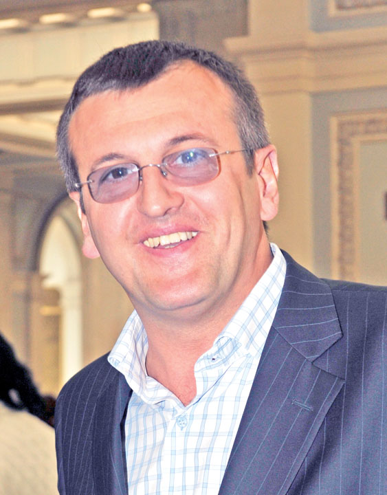 CRISTIAN PREDA-FANE (1) - Ziarul National