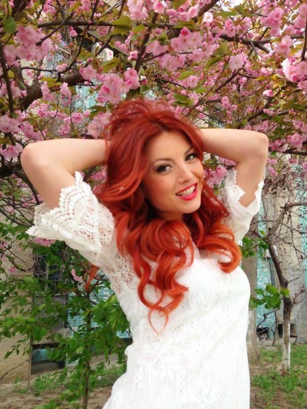 Elena-Gheorghe - Ziarul National