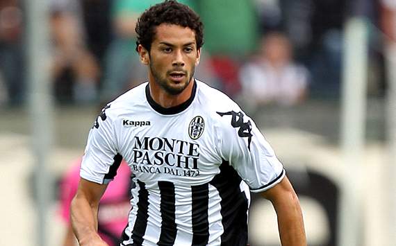 Argentinianul Marcelo Larrondo, noua tinta Stelei